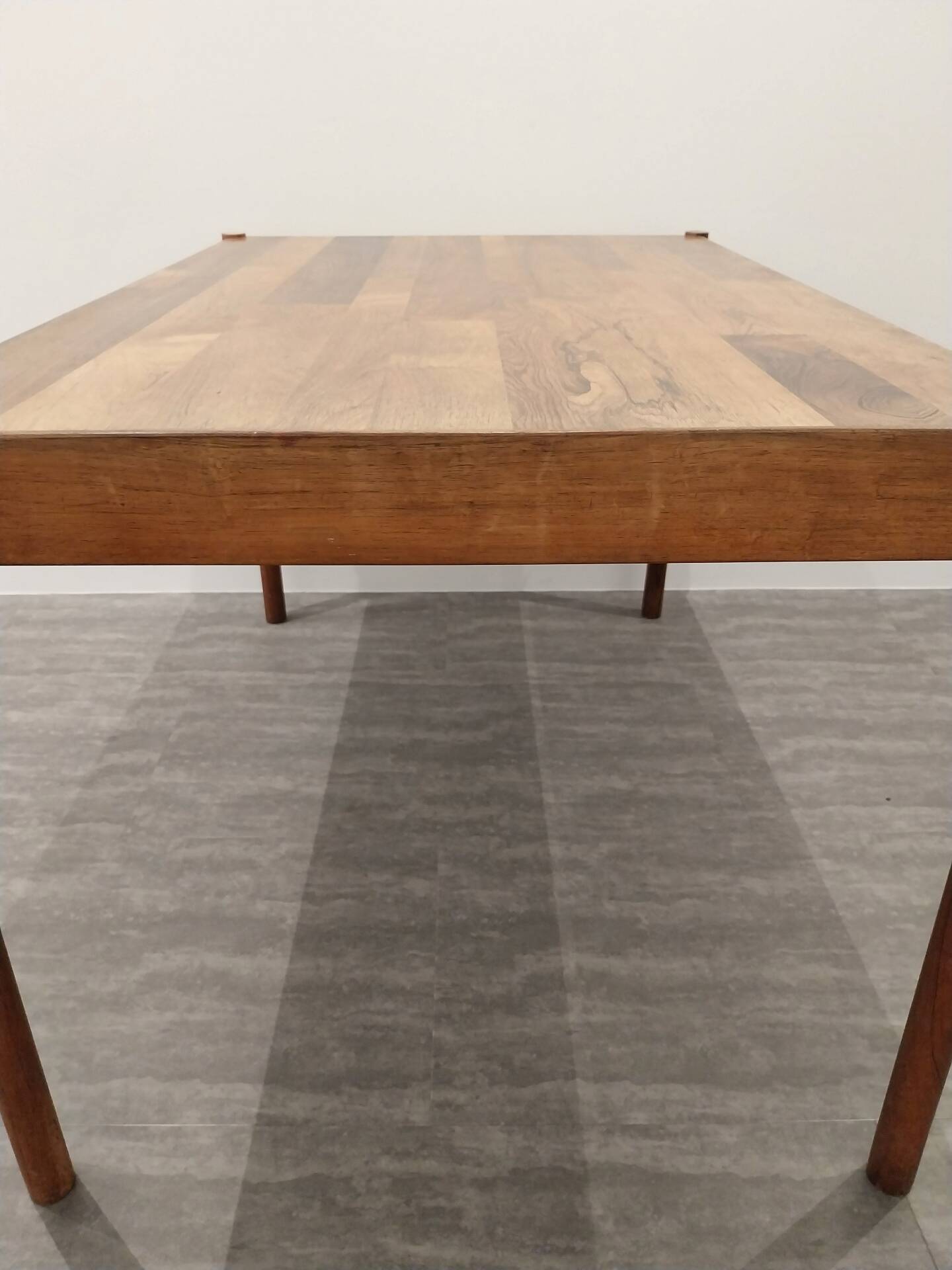 Dining table design Jorge Zalszupin