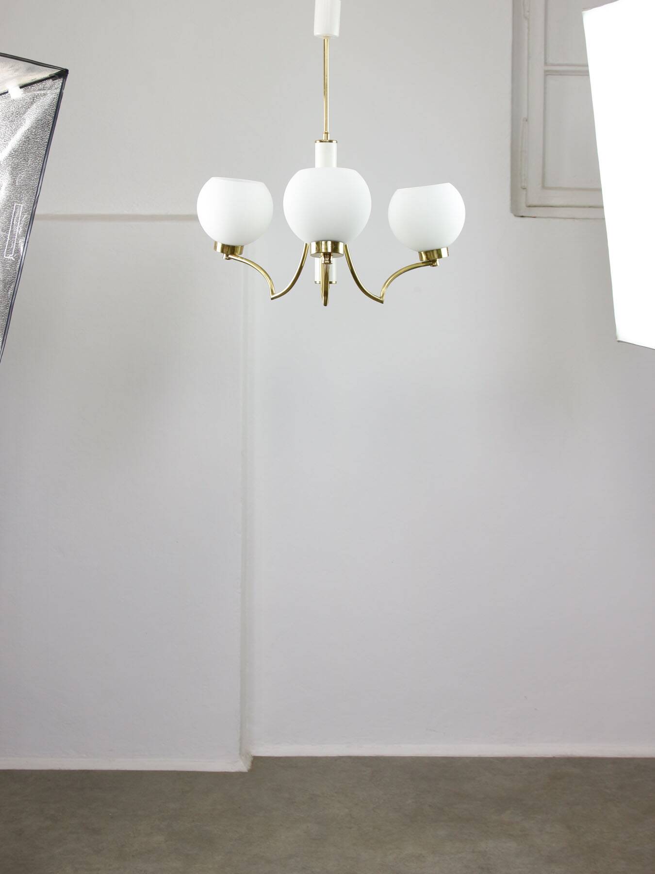 Mid-century Italian Brass and Opaline Chandelier