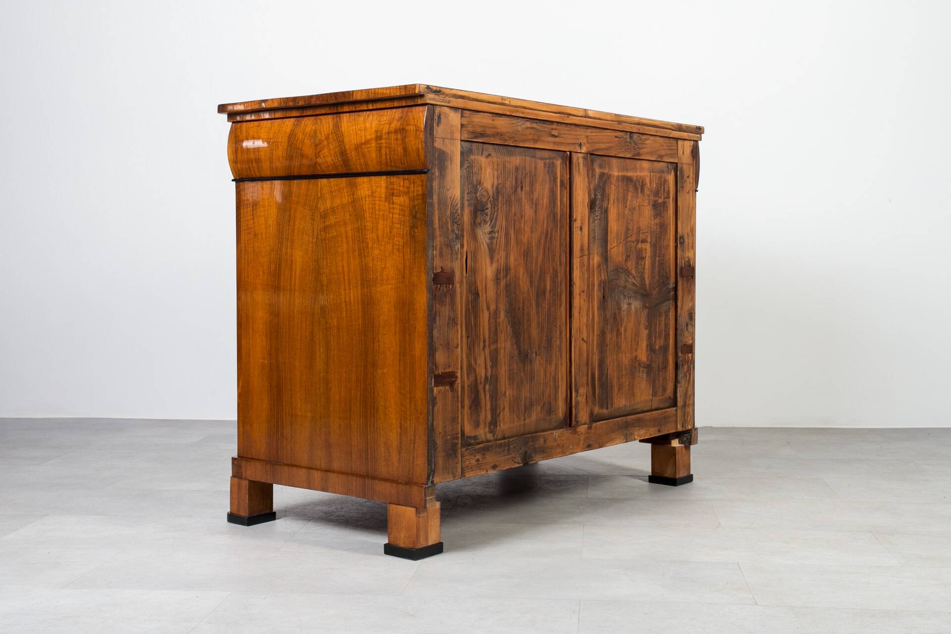 Biedermeier Walnut Chest of Drawers, Germany, 19th Century