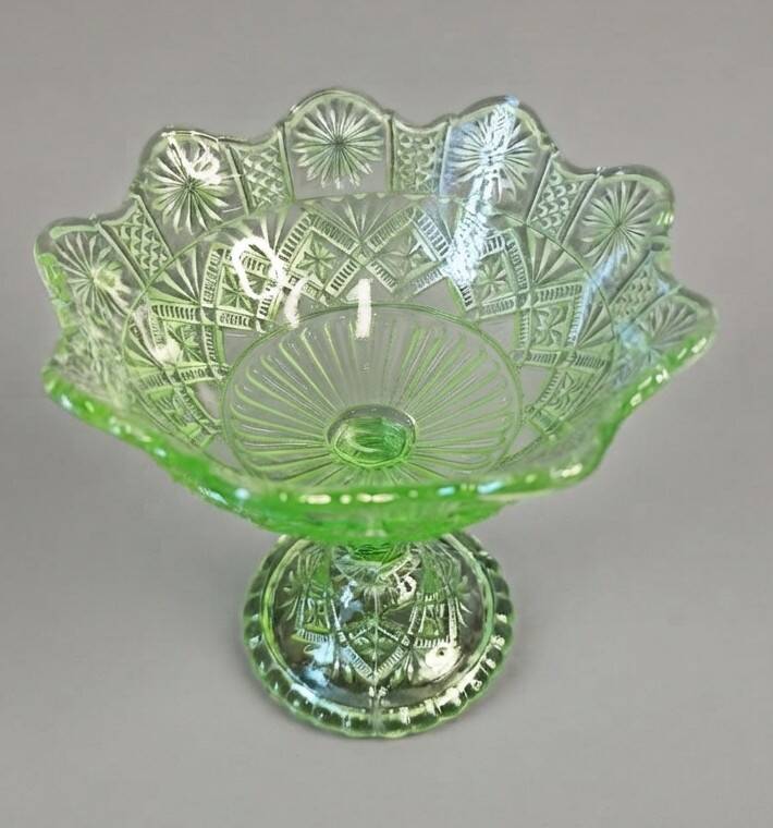 Footed glass compote in uraline, Victorian style – EAPG, early 20th century