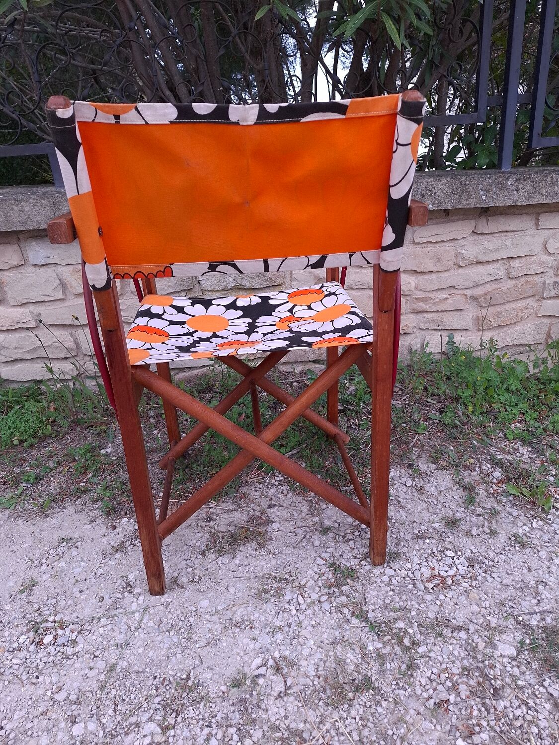 1970s folding chair