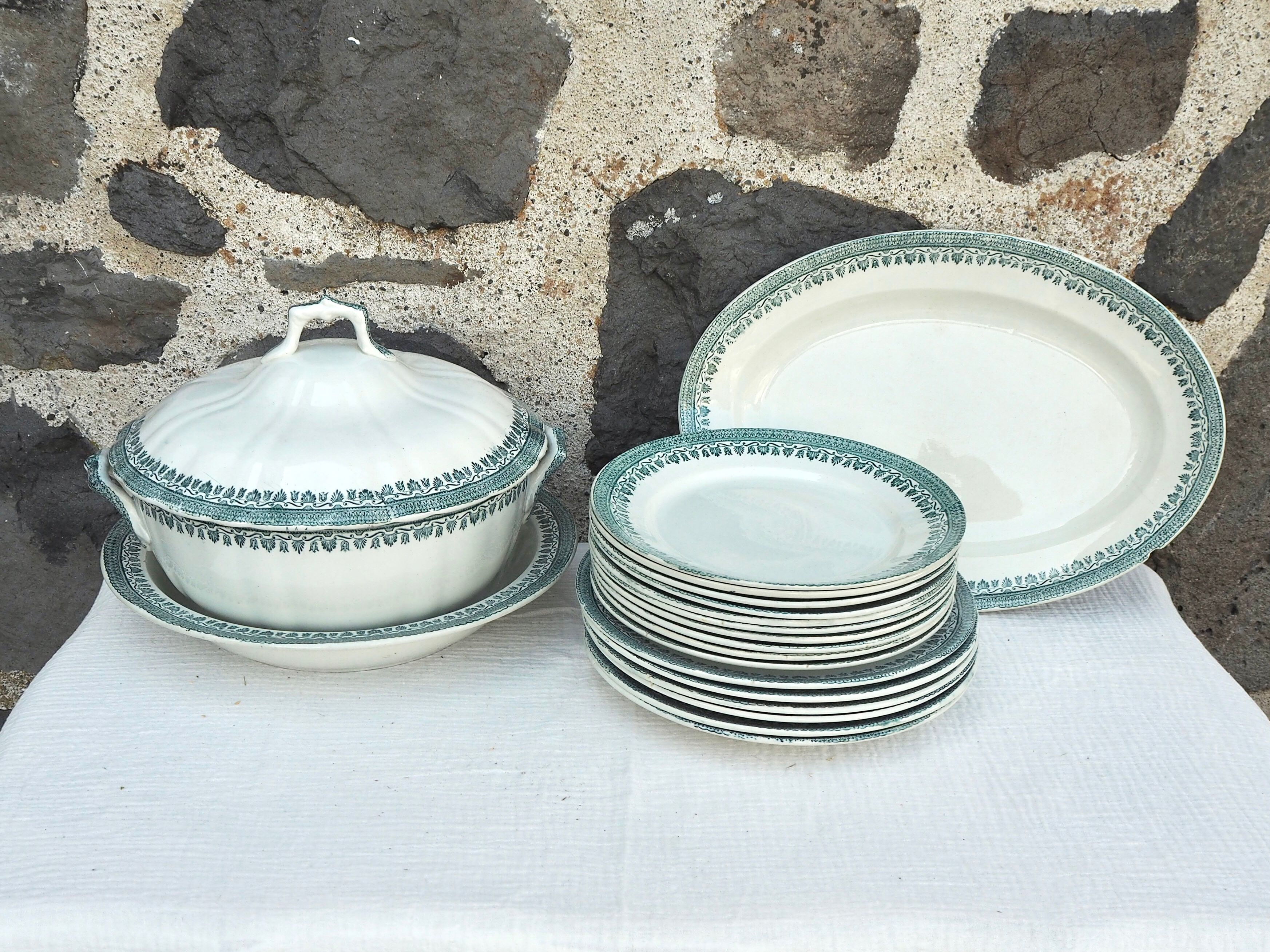 Set de 6 assiettes à dessert Terre de fer modèle Service Congo