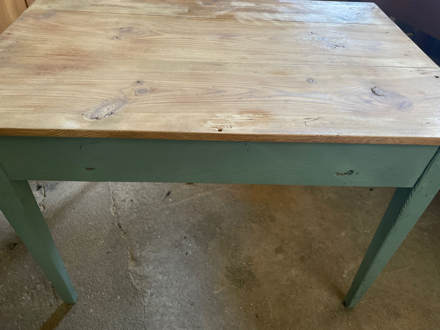 Table/bureau