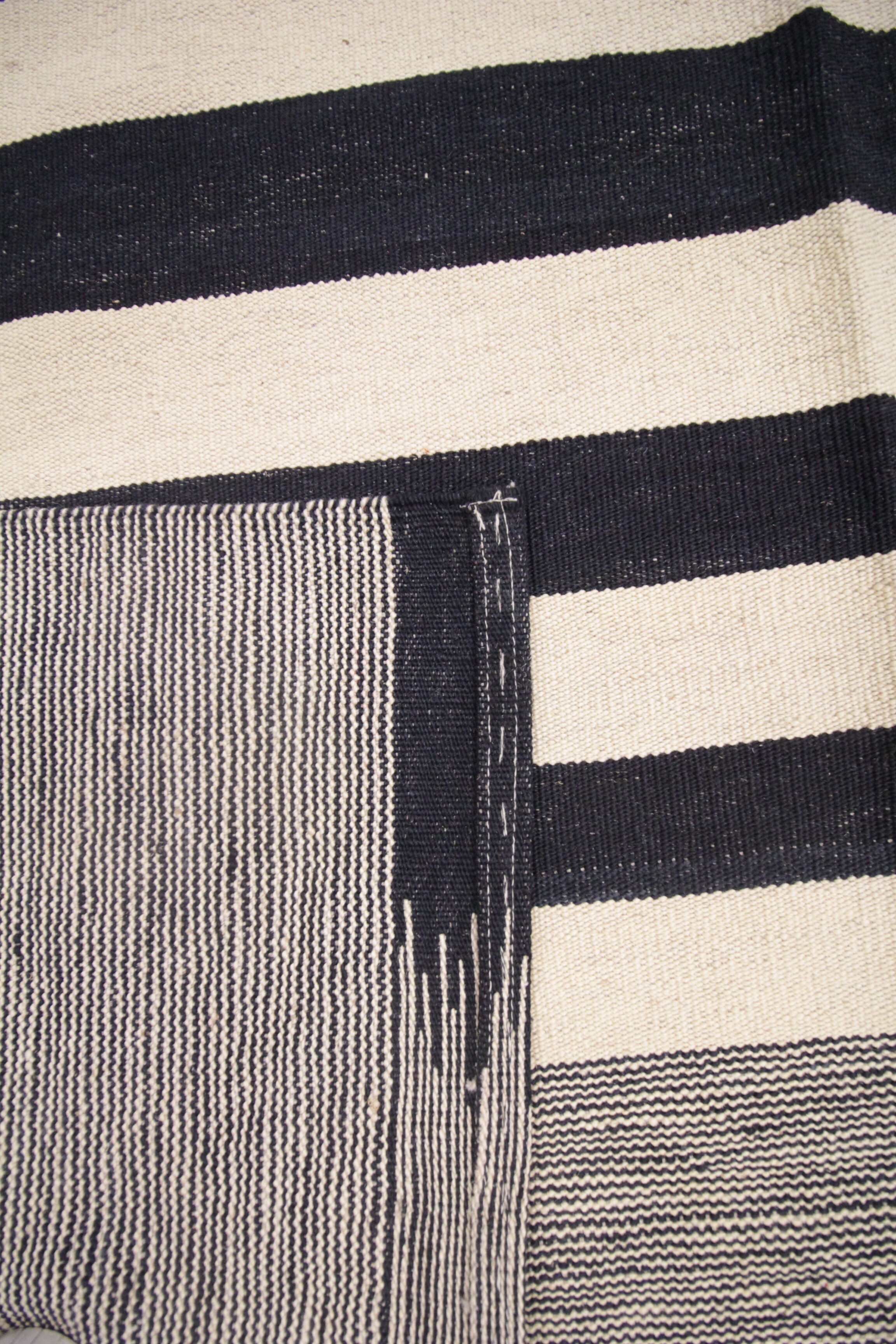 Black cream wool kilim handmade flat woven area rug- 177x232cm