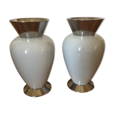 Paire de vases blanc et argenté style émail craquelé