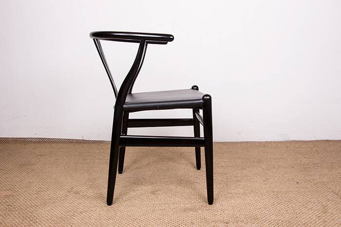4 Danish chairs, black lacquered wood and leather, Wishbone model, Hans Wegner