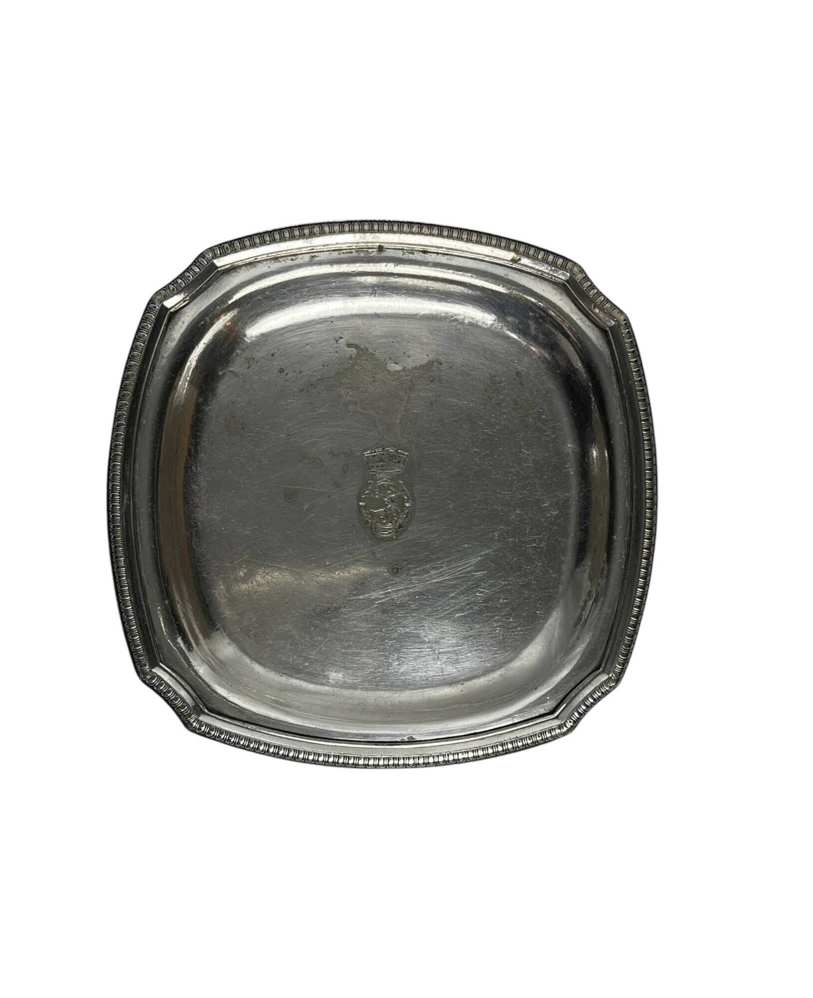 Small Christofle silver-plated tray with coat of arms from the 20th century.