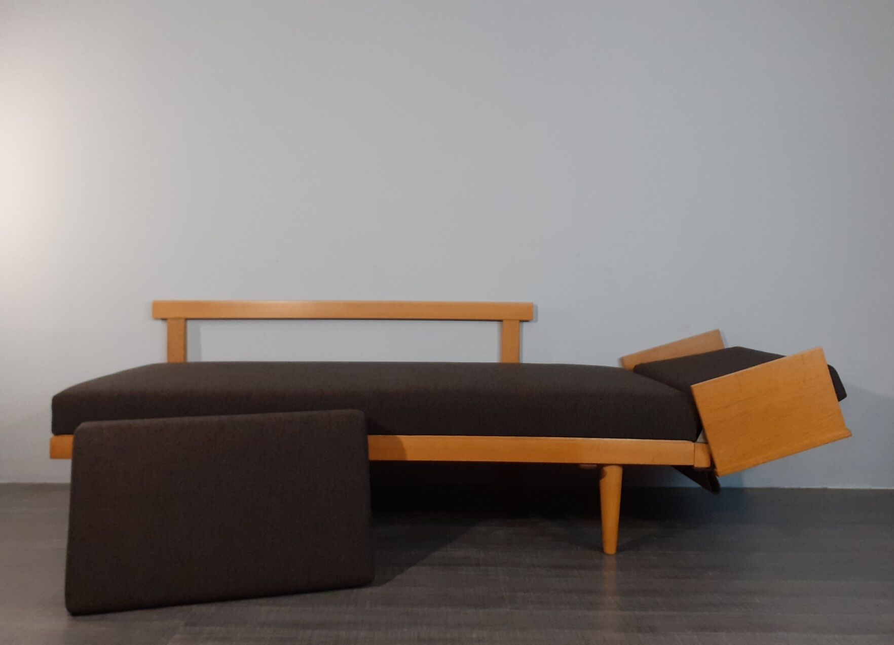 Daybed Svanette in oak by Ingmar Relling, Vintage Norwegian 1960s