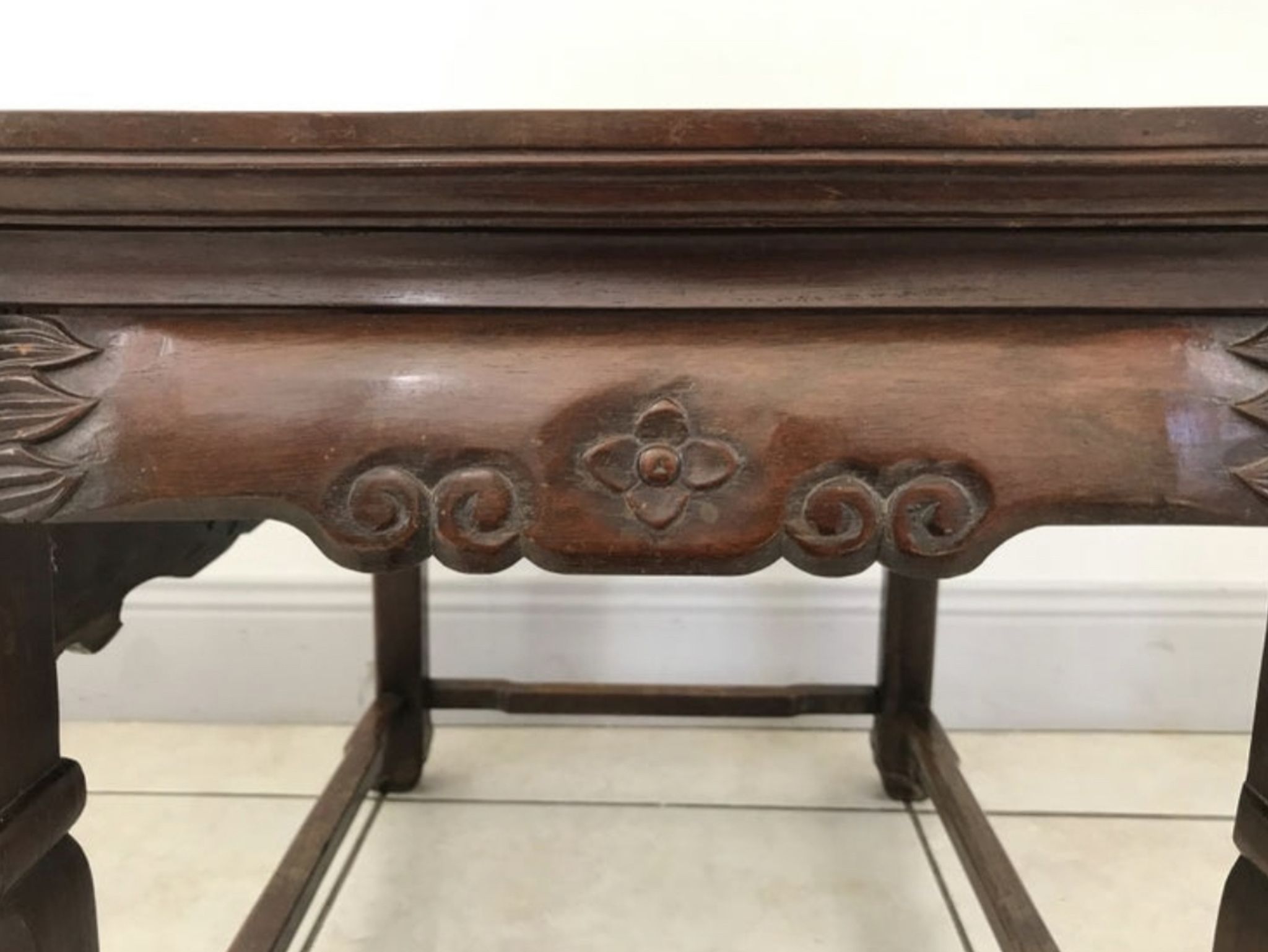 Table d'appoint en bois de fer et marbre de Chine Circa 1900