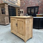 Buffet en sapin 1920