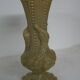 Vase opaline beige decor de cygne