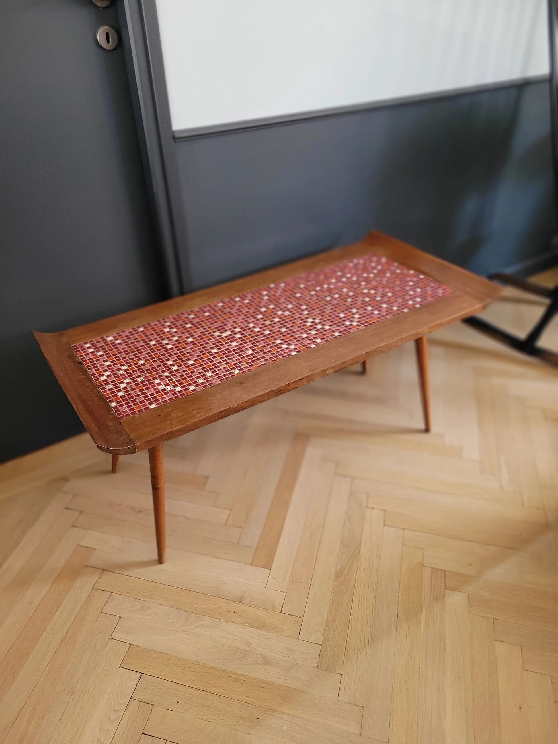 Vintage coffee table in teak and mosaic.