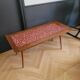 Table basse vintage en teck et mosaïque