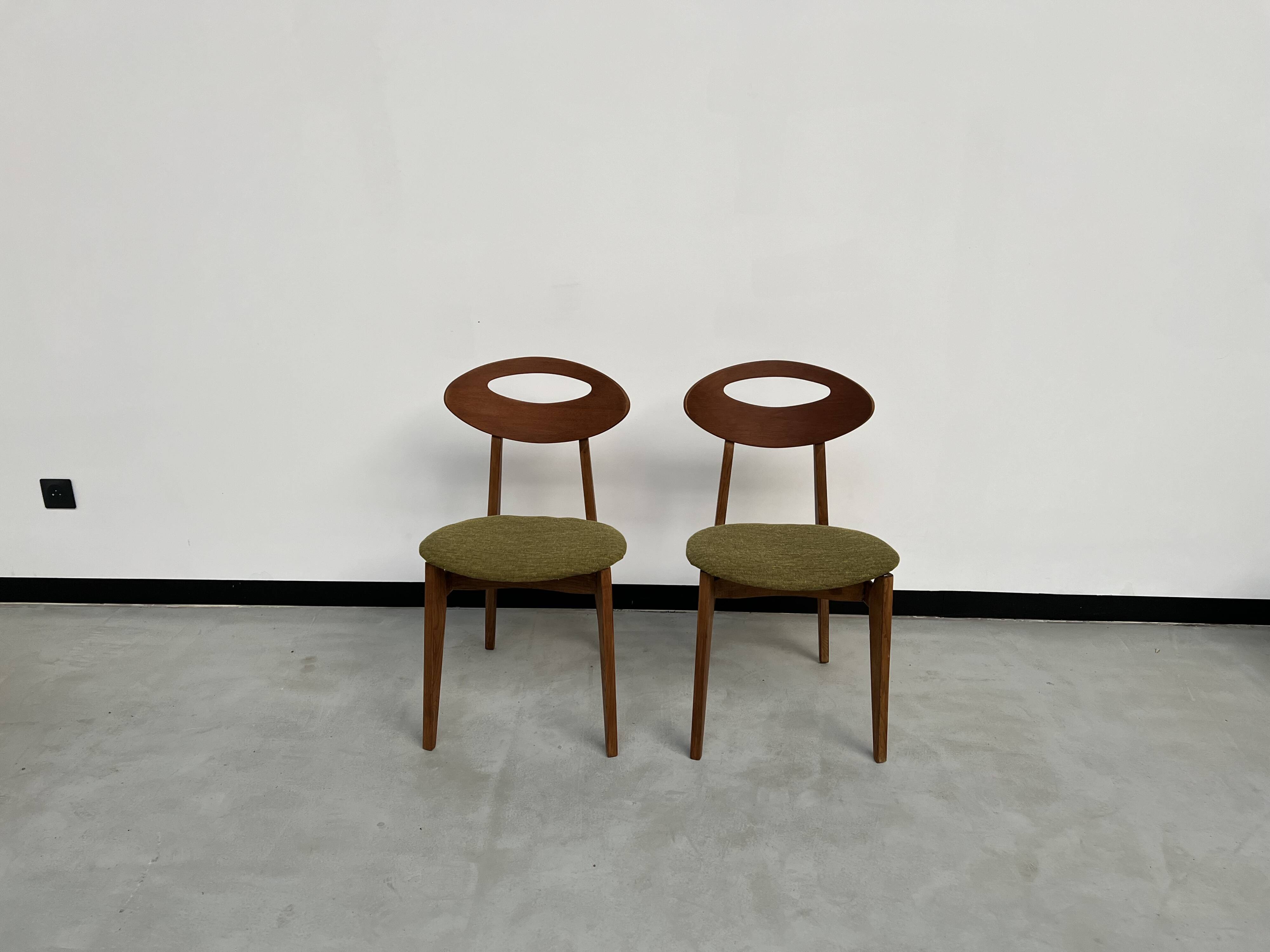 Duo de chaises Roger Landault pour Sentou