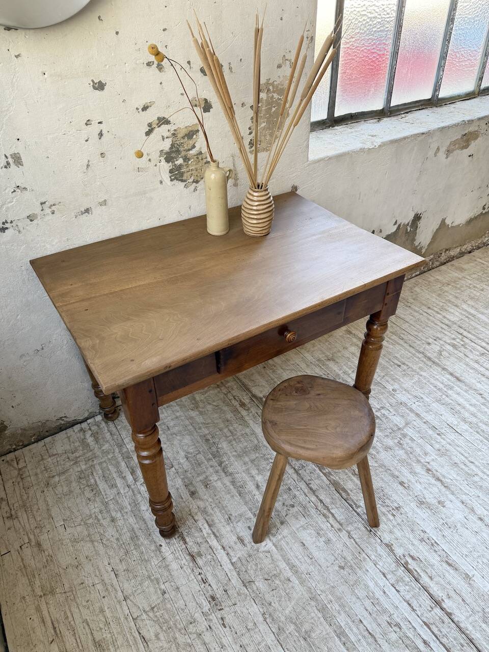 Walnut desk with turned legs, 1900