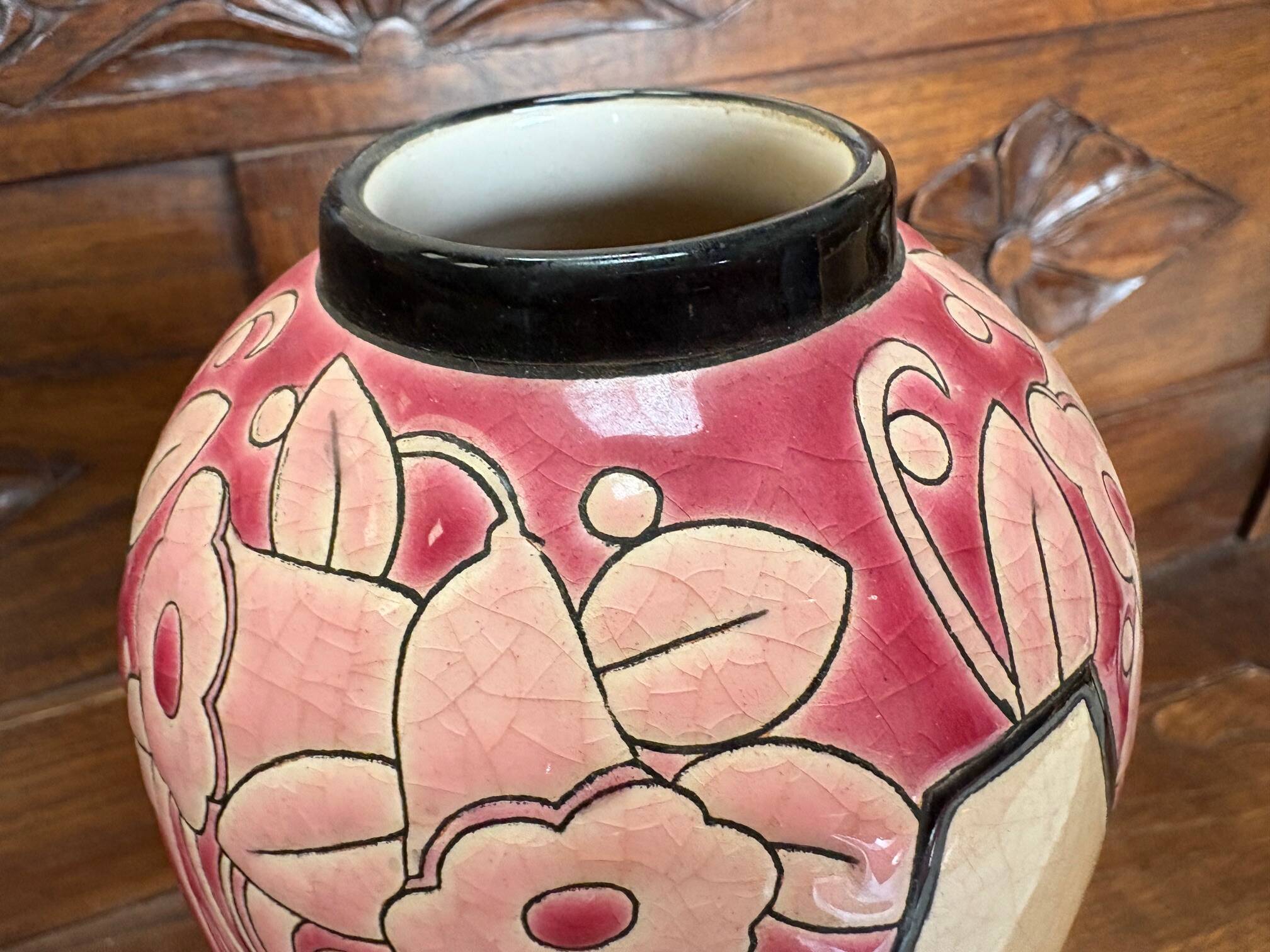 Vase Art Déco en faïence de Longwy, décor floral, 31 cm