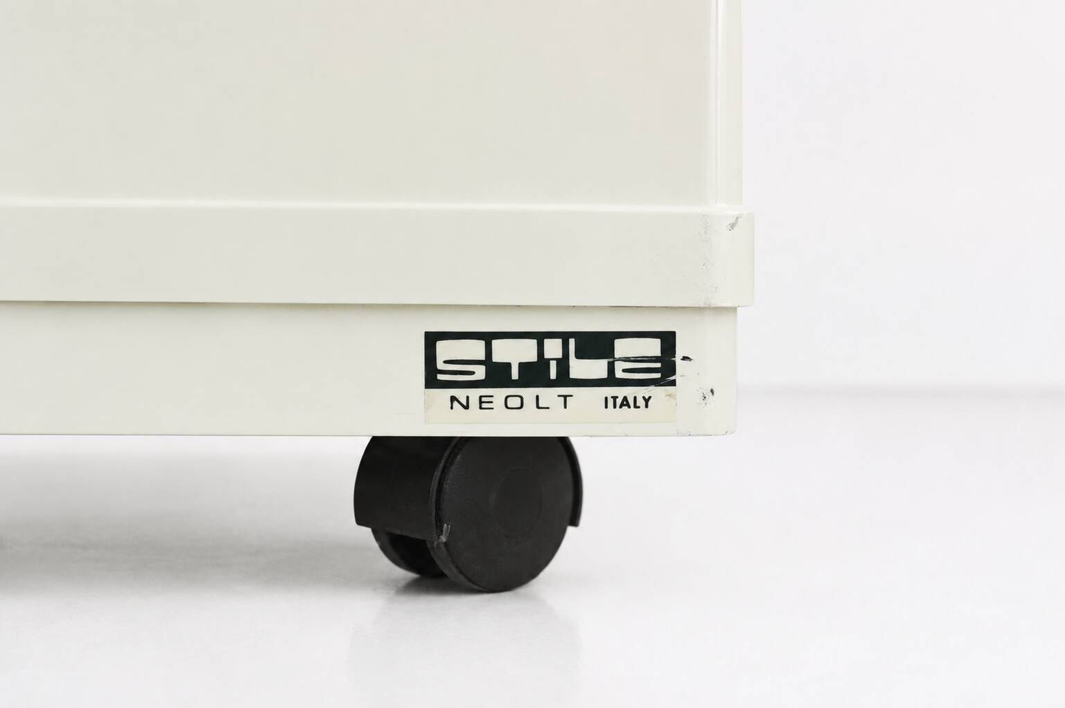 ‘Stile’ Neolt Trolley By Giovanni Pelis, Italy 1970s
