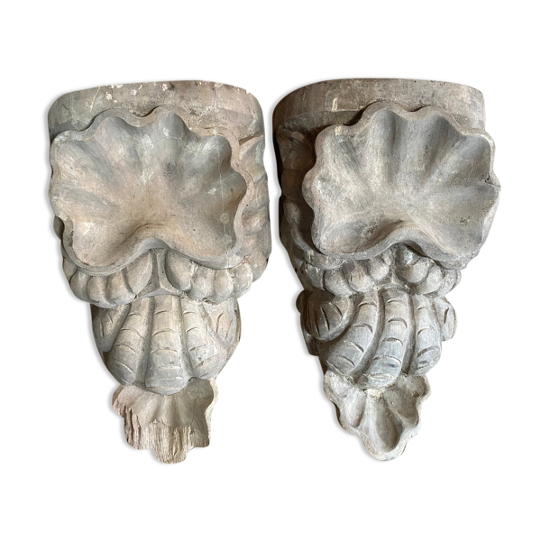 Paire de corbeaux, boiseries anciennes