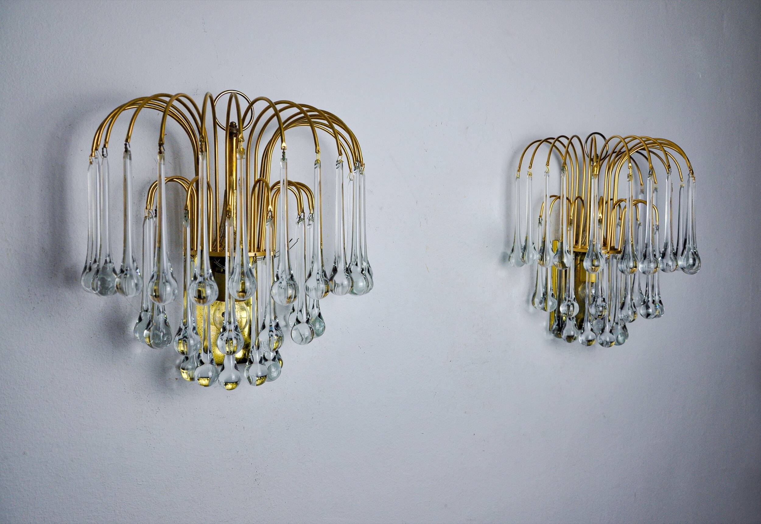 Pair of Venini "drops" wall lights, 3 levels, murano glass, Italy, 1970