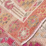 Shades Of Pink Cream Vintage Runner Rug, 85x330Cm