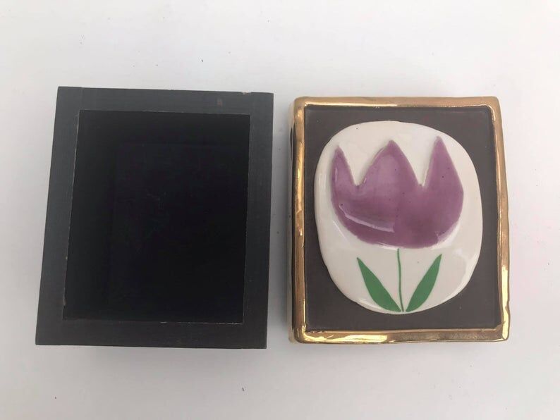 Mithé Espelt ceramic box