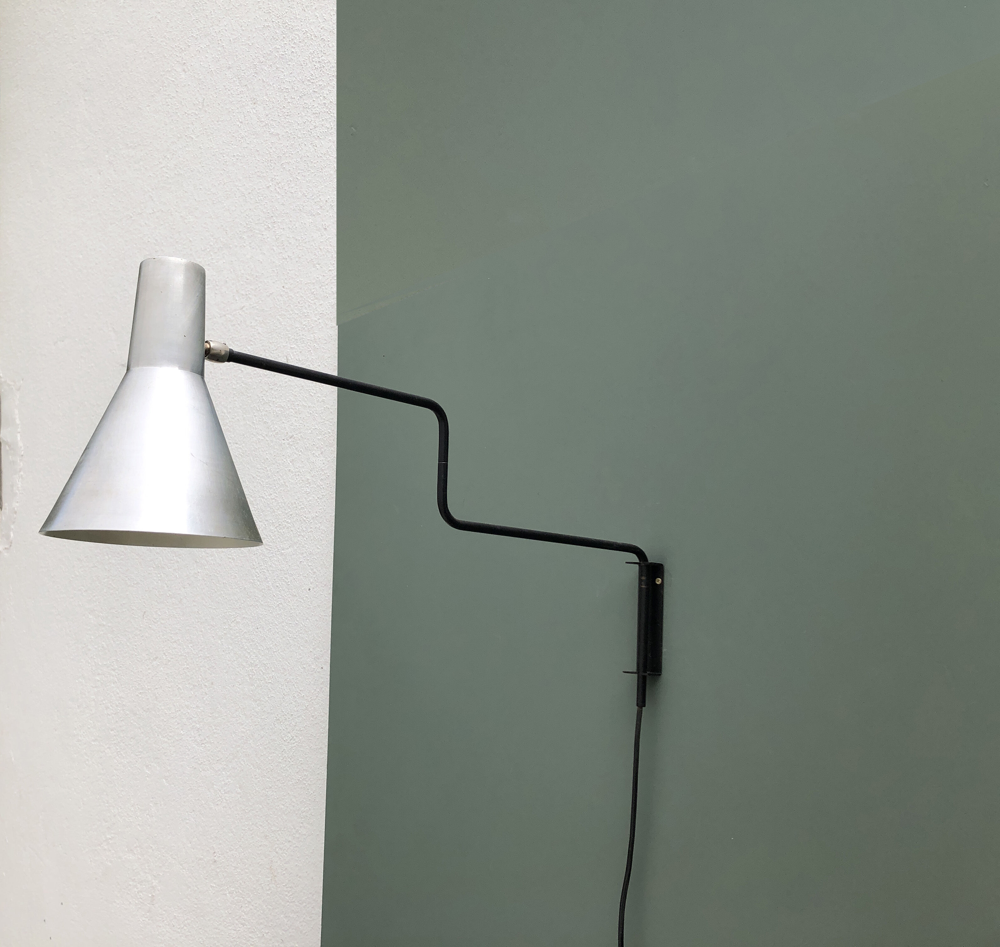 Wall lamp Paperclip Elbow by JJM Hoogervorst for Anvia,