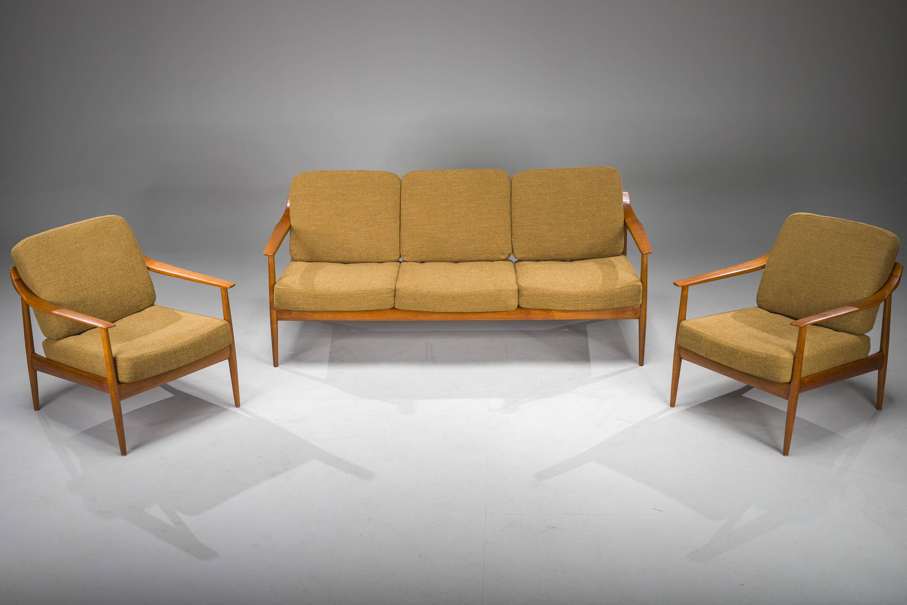 Mid-Century Lounge Chairs and 3-Seater Sofa by Walter Knoll Antimott, 1960