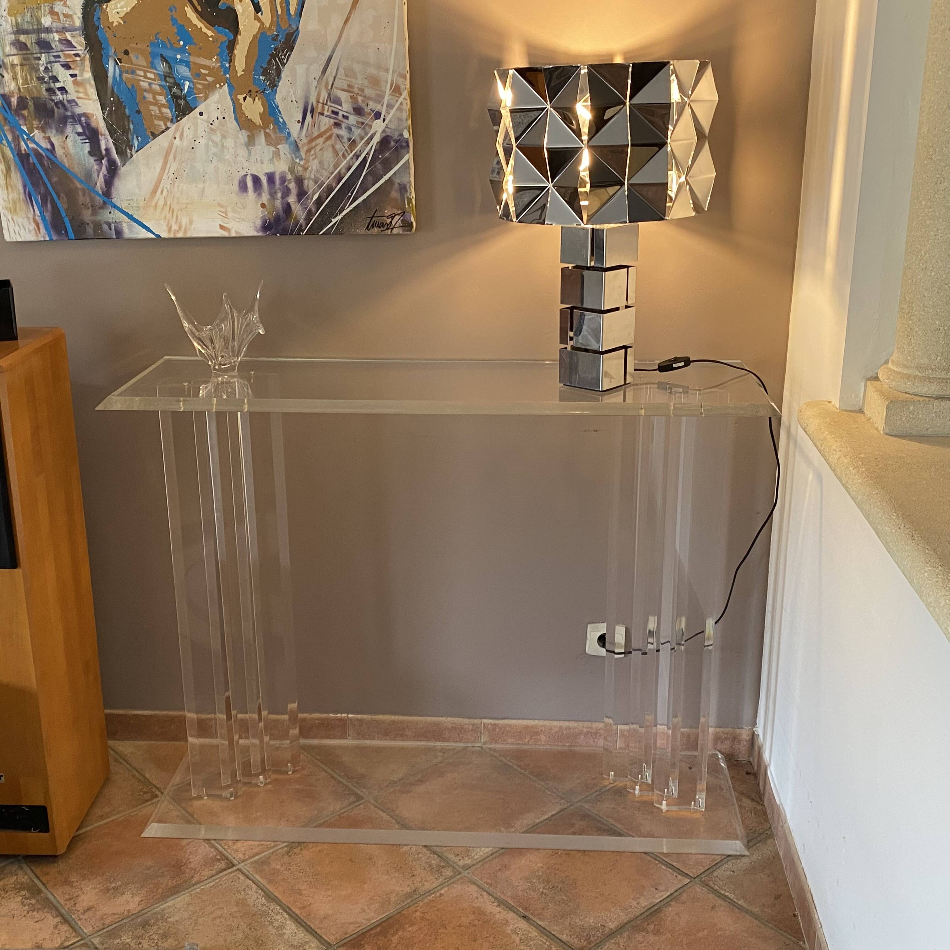 Console Cinétique Marais International. 1980. Plexiglas.