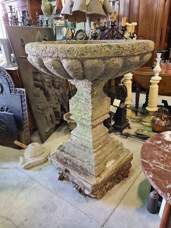 Large fountain stone bird bath