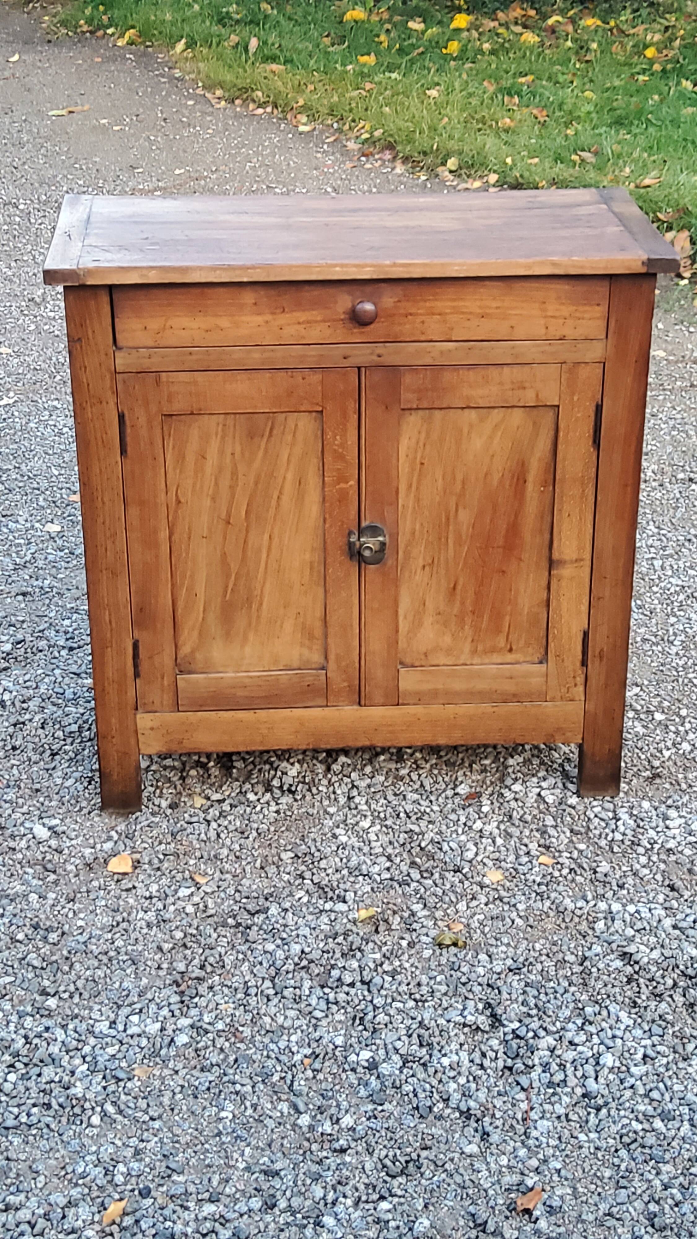 Parisian sideboard 2 doors 1 drawer early 20th century