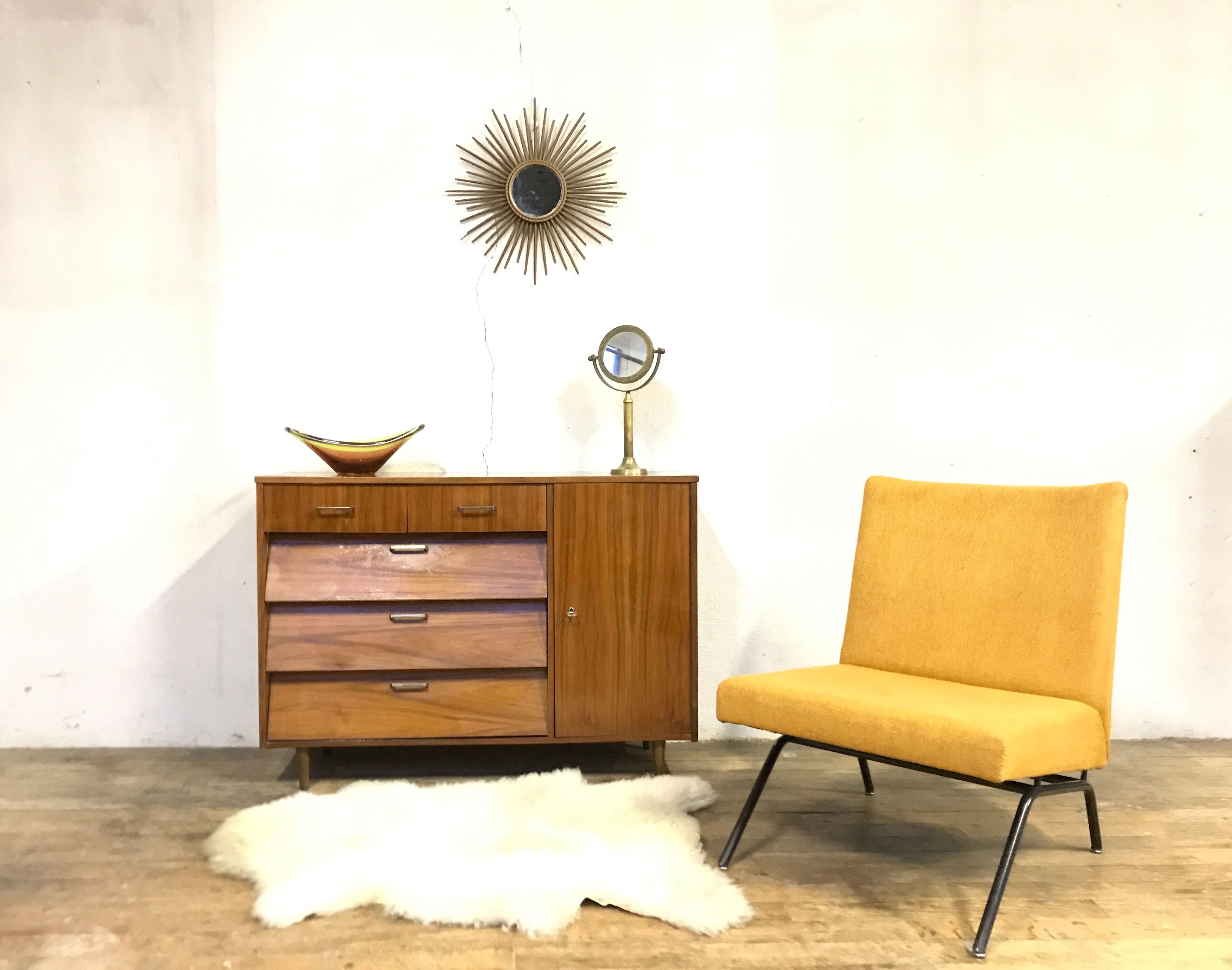 Vintage teak chassure furniture 1960