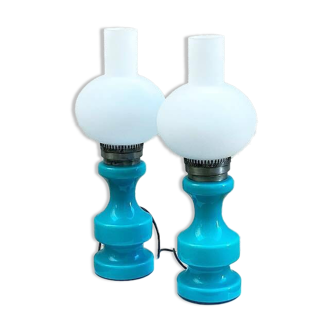 Paire de lampes en opaline bleu turquoise vintage