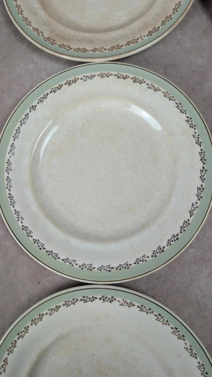 Set of 6 vintage Saintonge flat plates – semi-porcelain