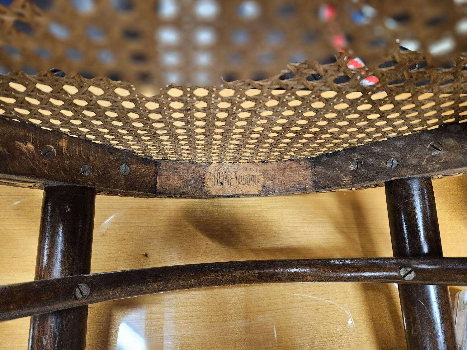 Pair of Thonet austria Nr 18 curved wood bistro chairs