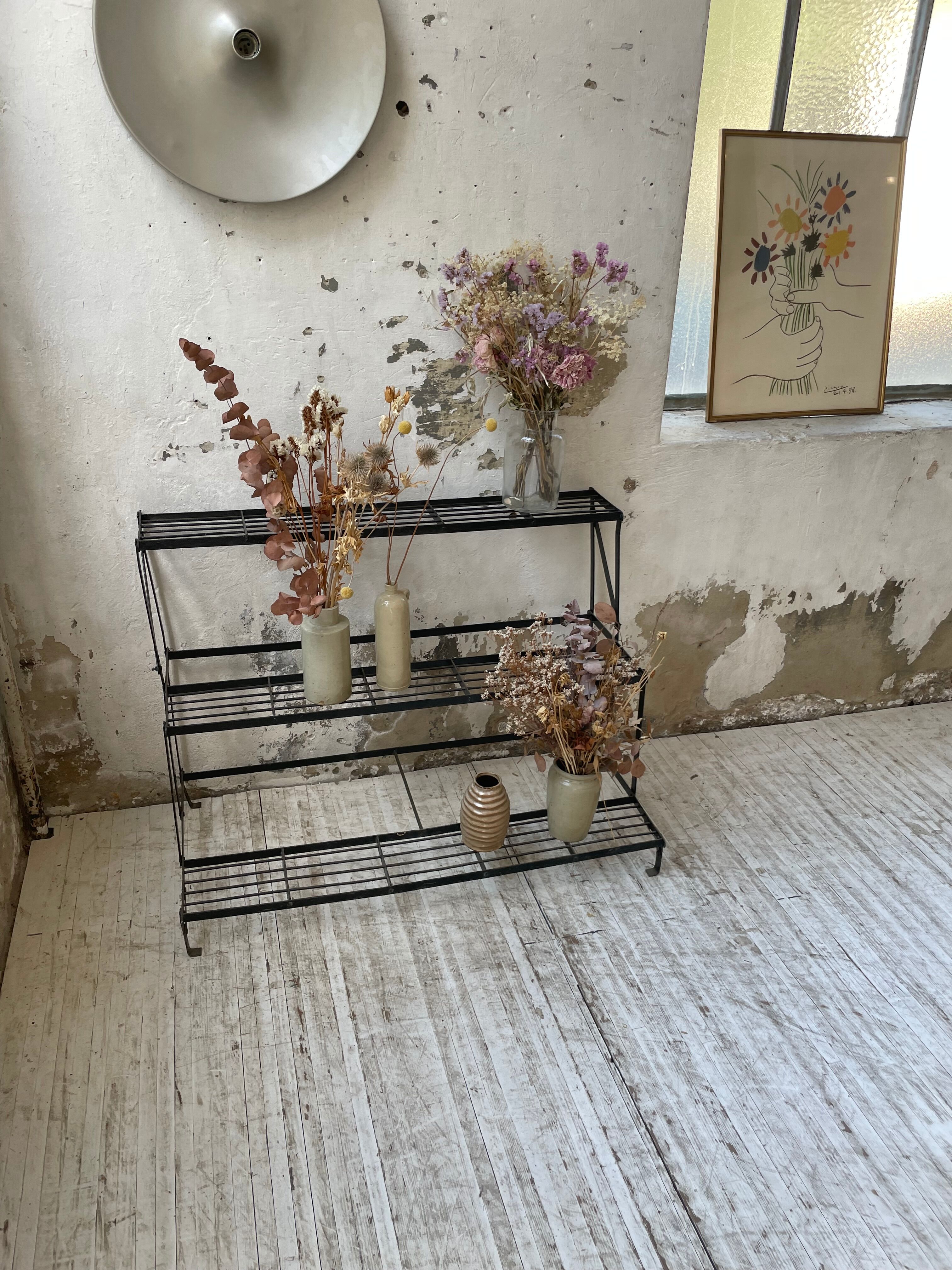 Plant holder florist metal staircase