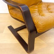 Fauteuil danois en cuir coloré, années 1970