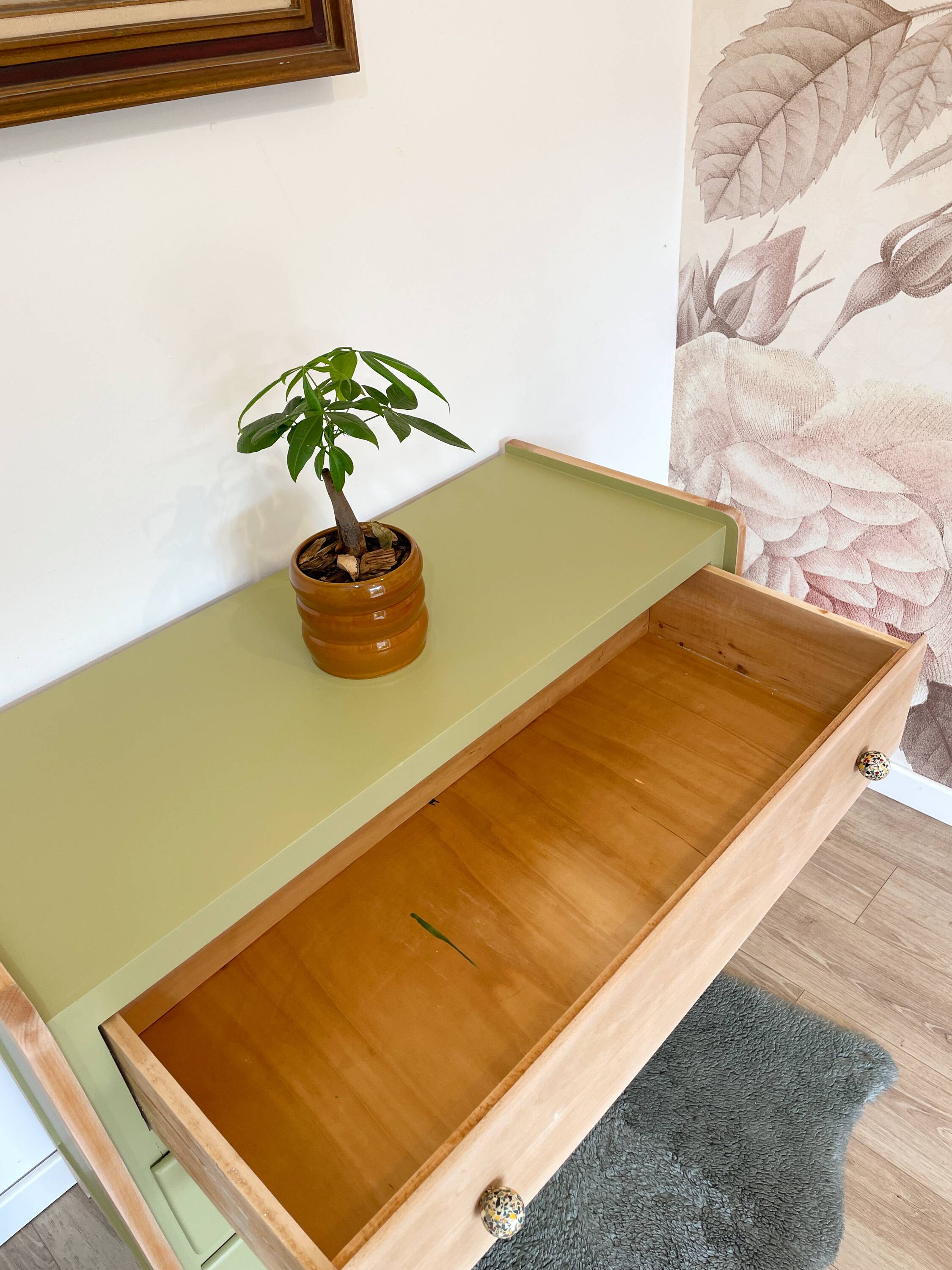 1960s commode with tapered legs.