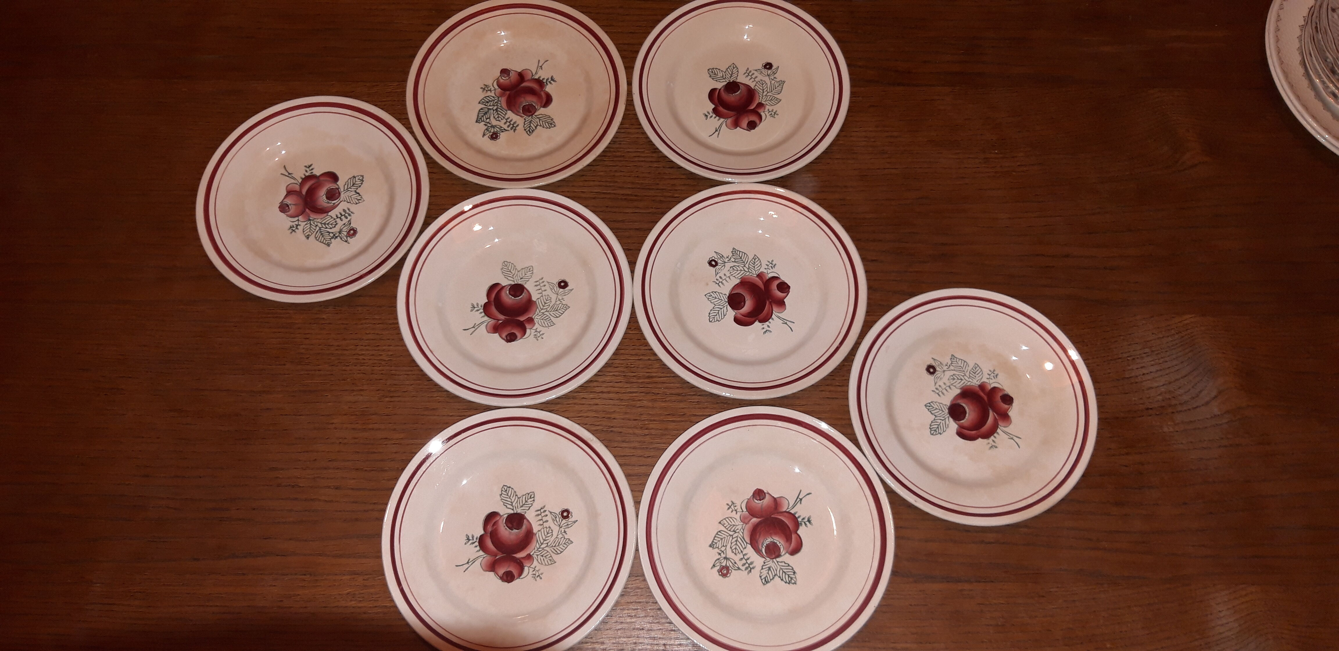 Set of Gien tableware