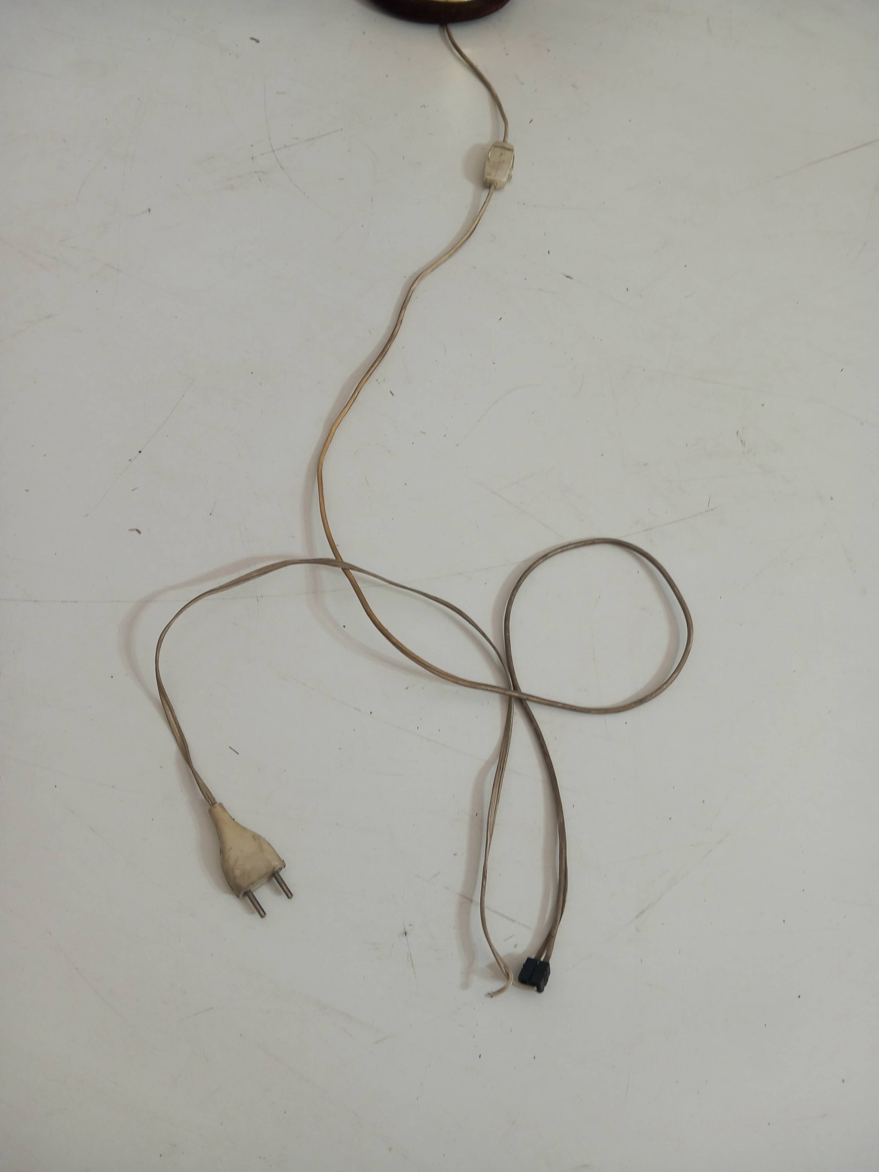 Mid-Century Classic Table Lamp, 1960s