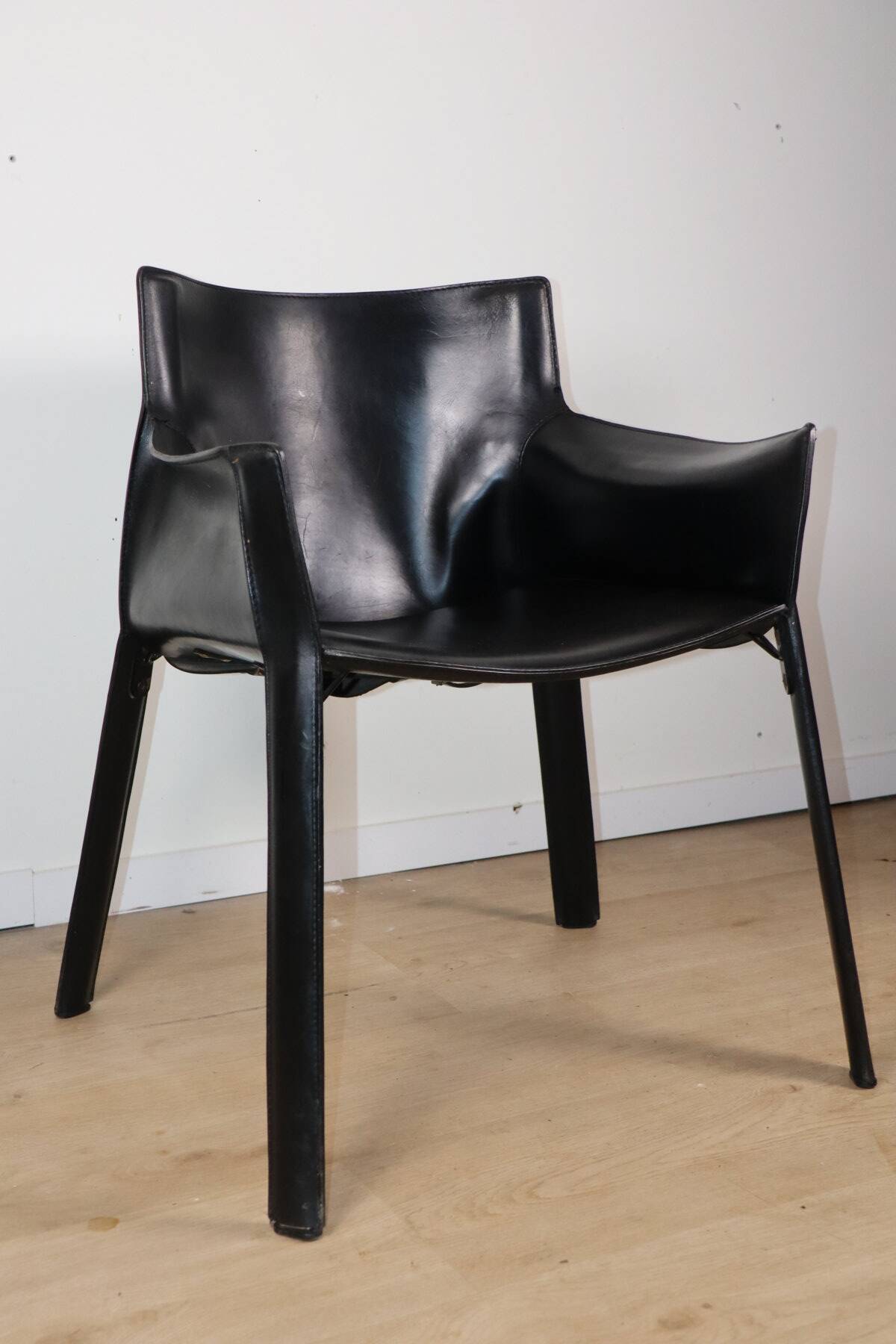 Fauteuil vintage en cuir noir - Années 80