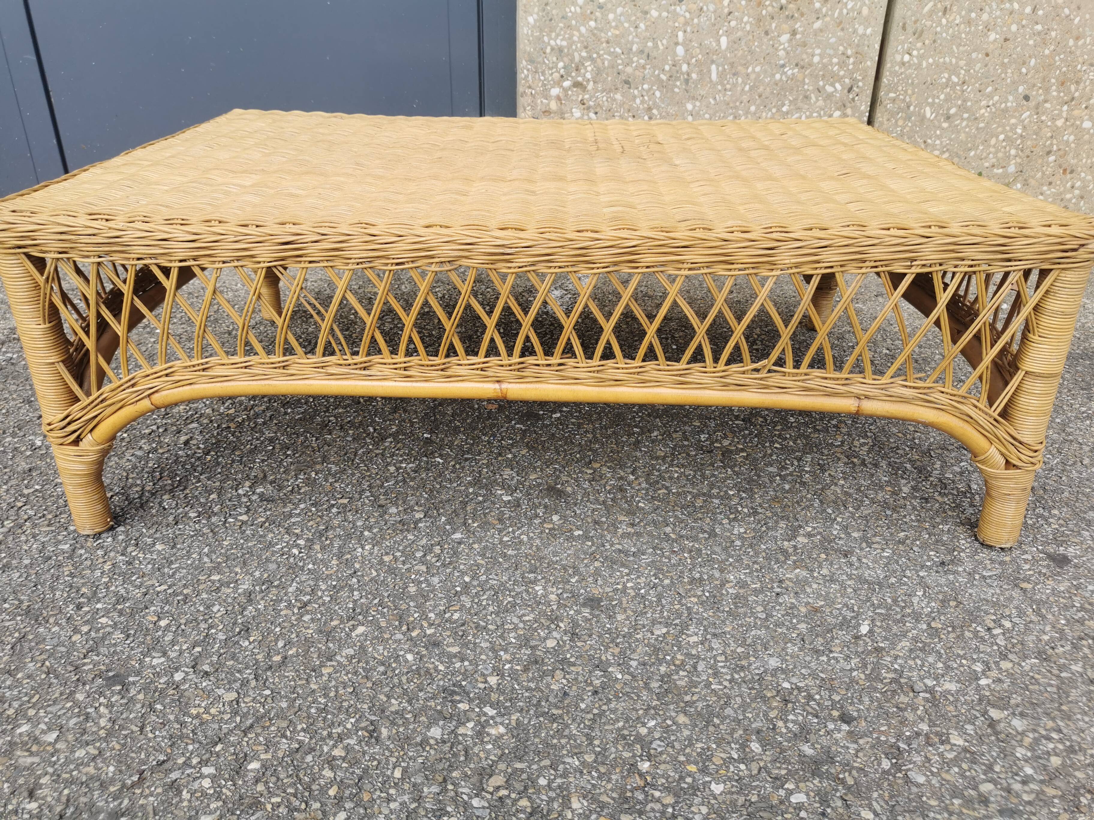 Complete rattan lounge from the 1950s
