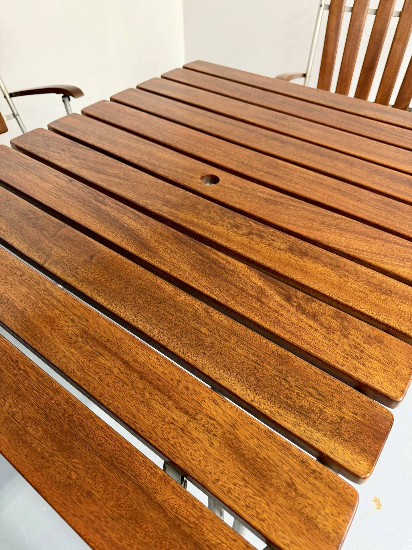 Vintage folding garden set table 4 chairs wood and metal 1960