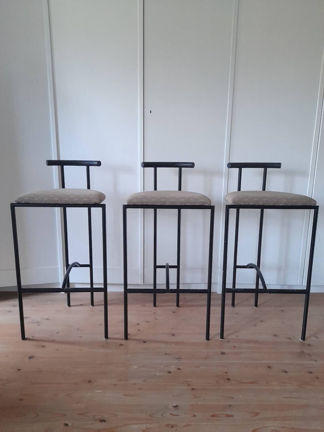 Set of 3 Tokyo bar stools by Rodney Kinsman for Bieffeplast.