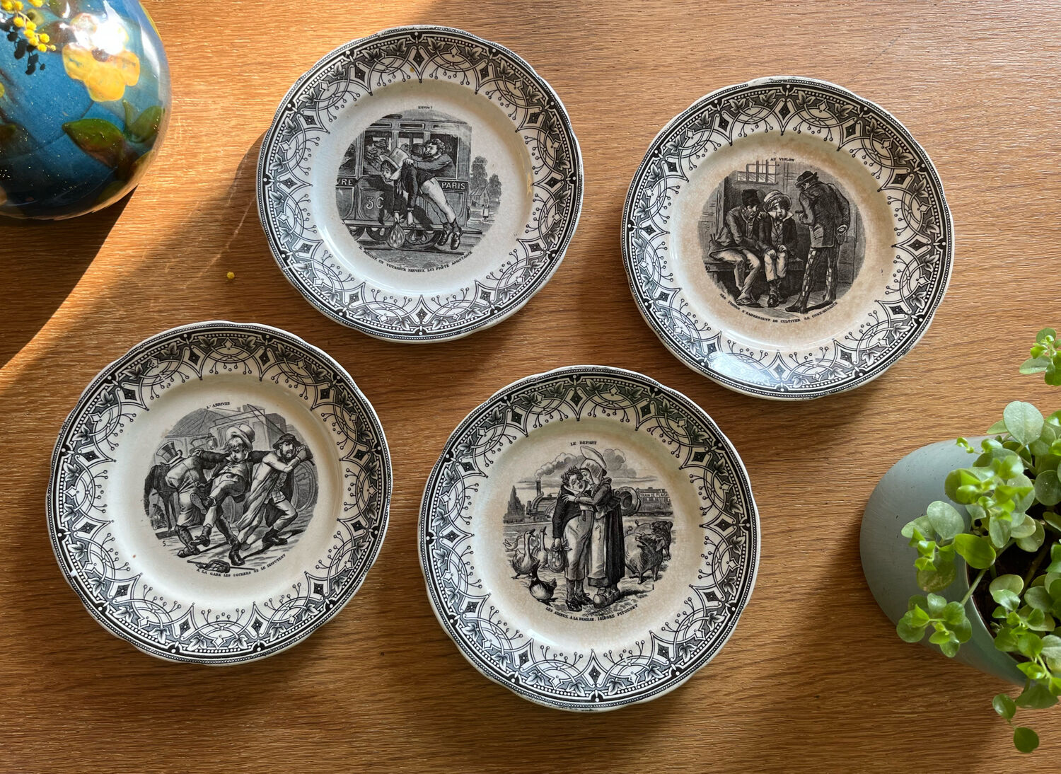 Sarreguemines talking plates