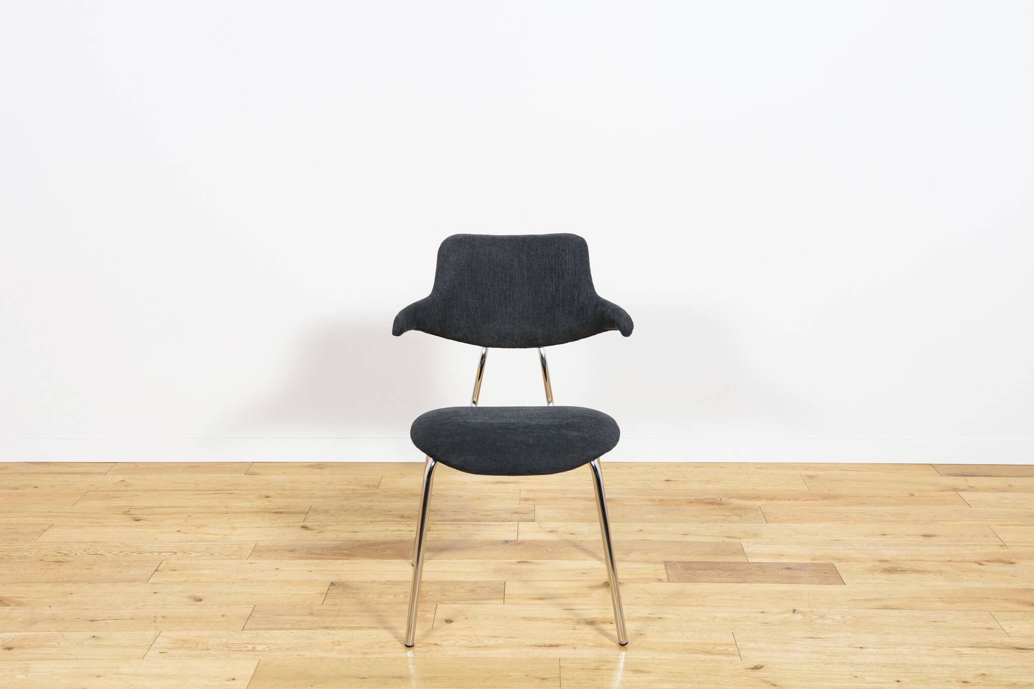 Model VL118 dining chairs by Vermund Larsen for Vermund Larsen A/S, Denmark, 1960s, set of 8