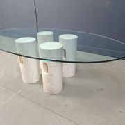 Table basse vintage en travertin et verre, années 1970