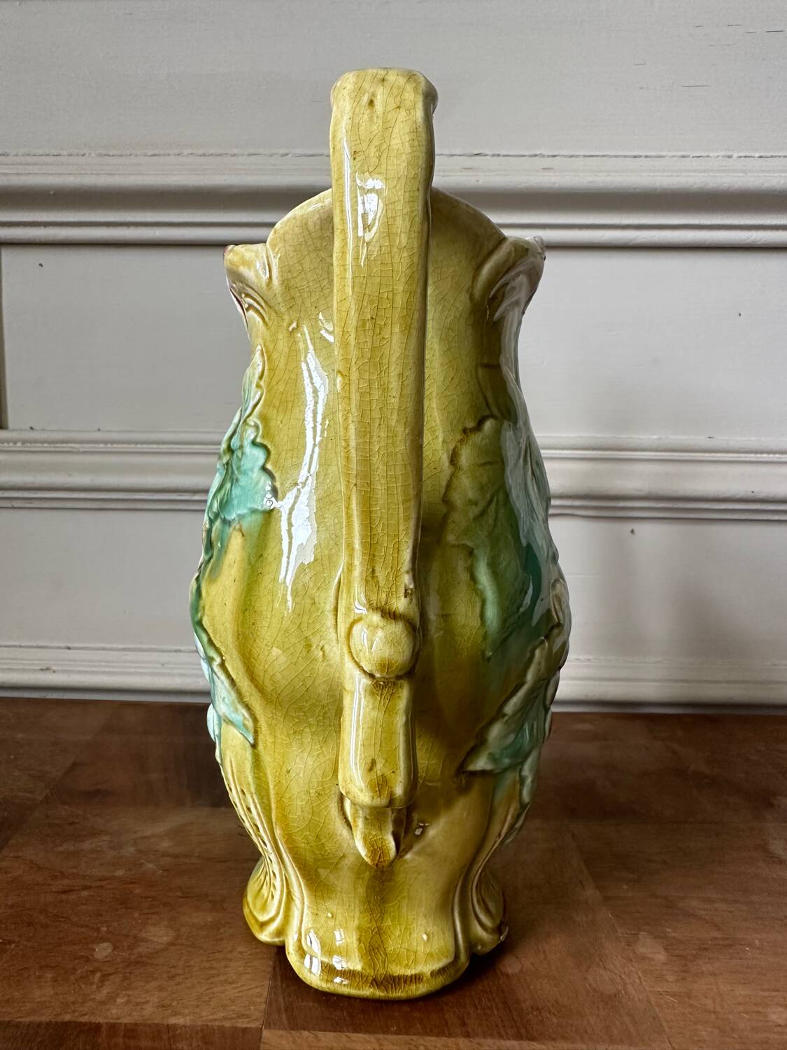 Art Nouveau vase in stamped slip