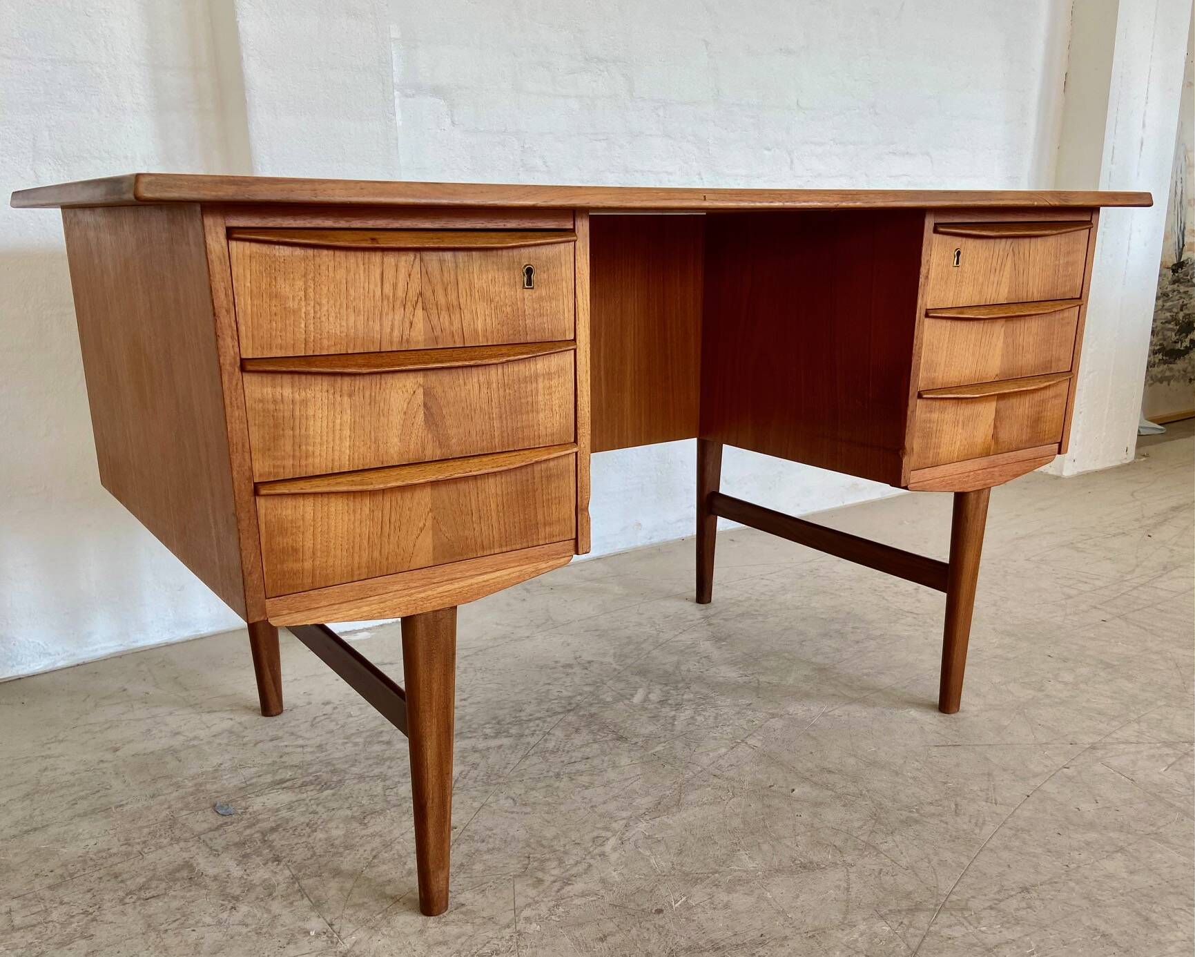 Vintage retro danish mid century teak desk 1960s