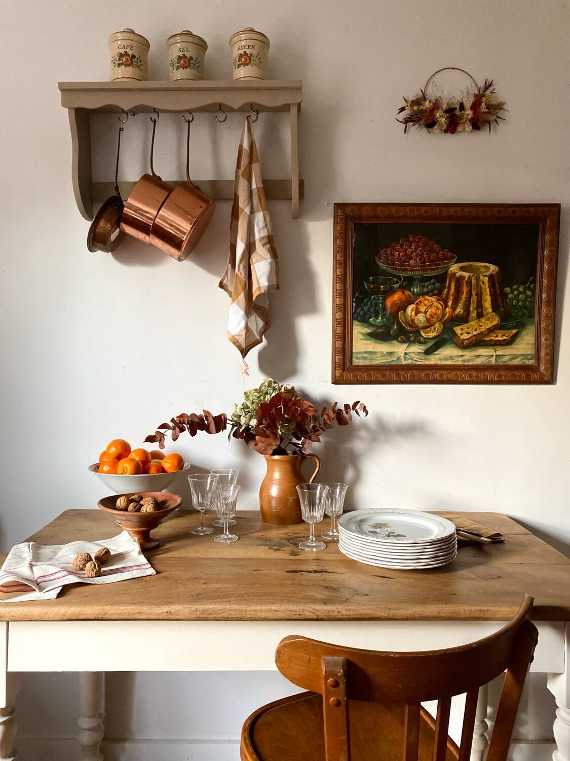 Antique walnut table for 4 people.