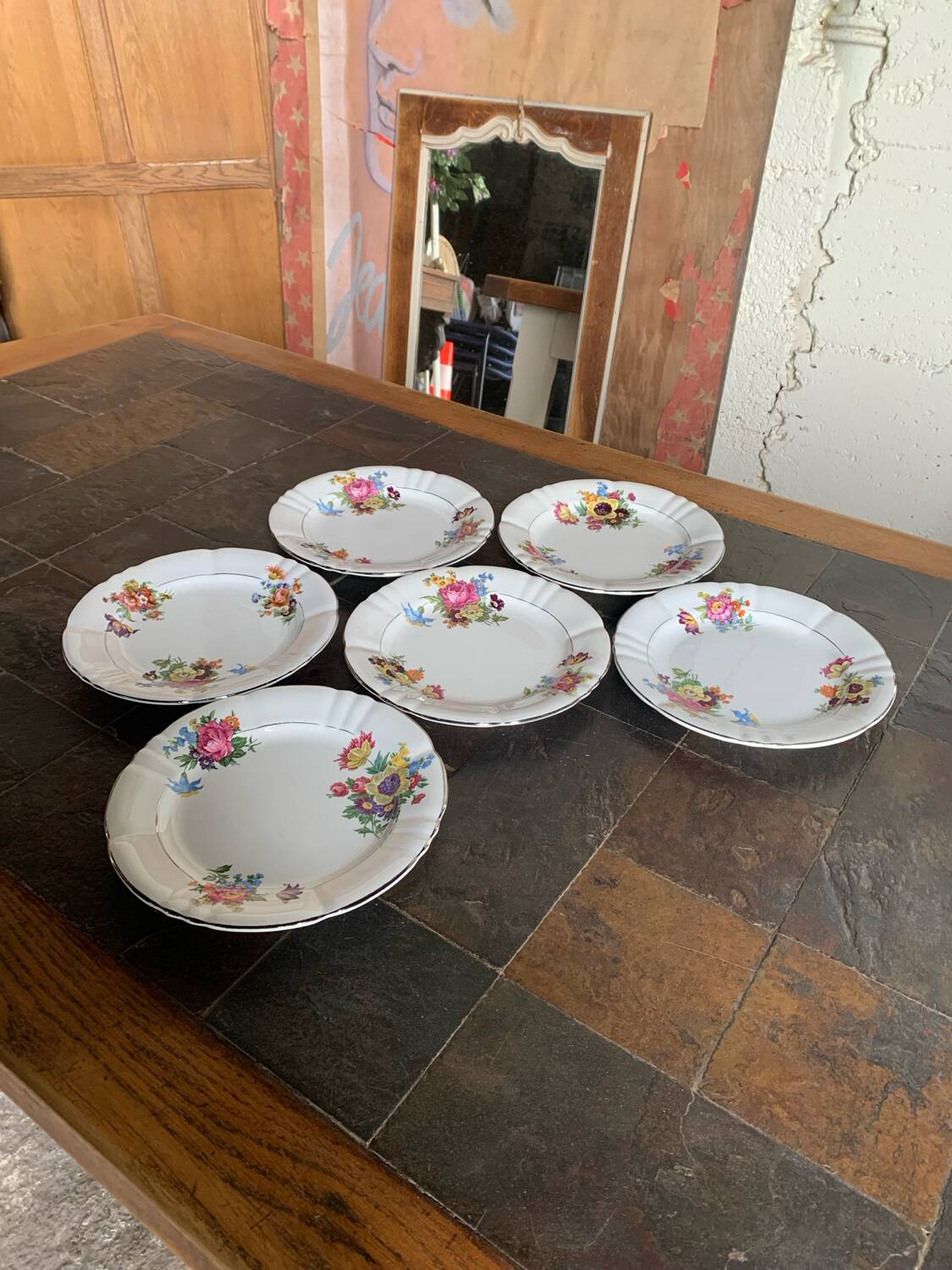 6 antique flat plates Moulin des Loups & Hamage – floral decoration